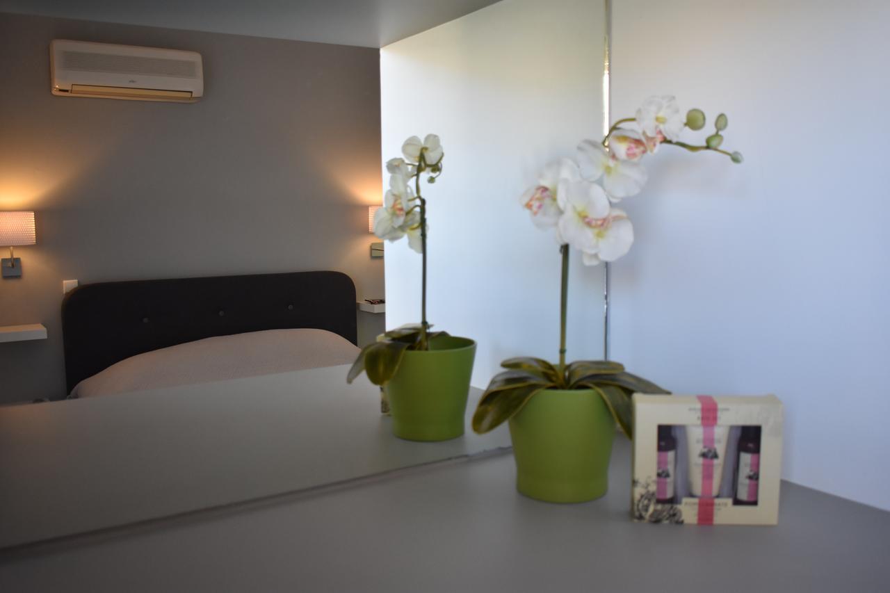 El Mar, 2 Bdr Seaview Apartment, 7 Min From Beach Lagonisi Exterior photo